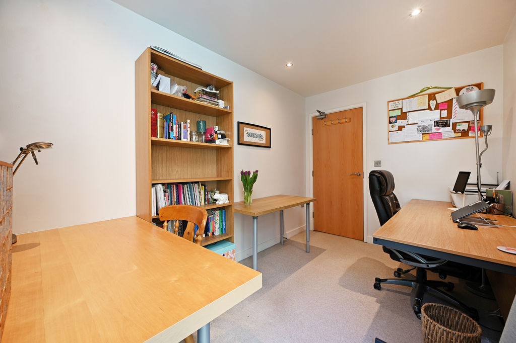 17 Cavendish Street City Centre